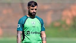 América-MG estreia novo uniforme de treino em preparação para a Série B
