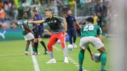 Paulo Pezzolano elogia Ronaldo durante coletiva no Internacional e relembra parceria
