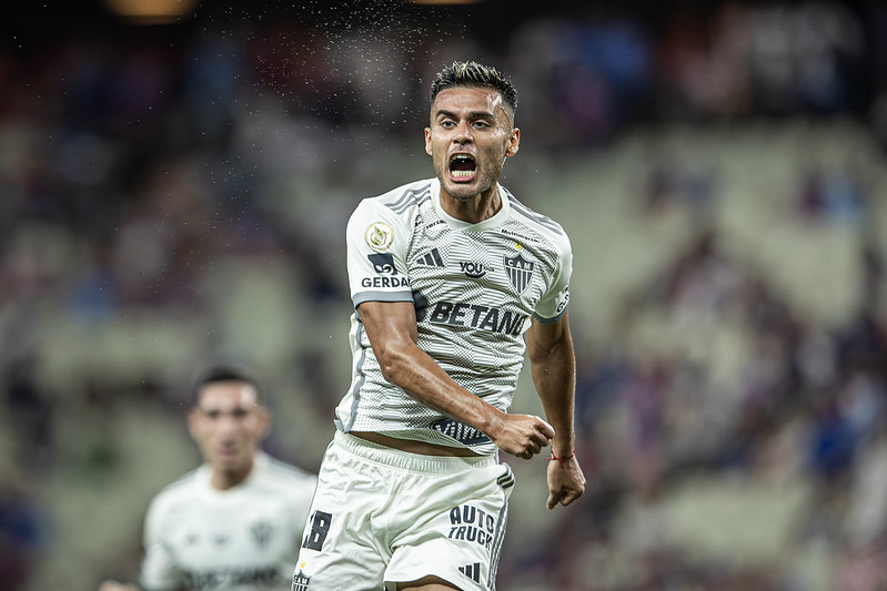 Fausto Vera marcou o gol do empate do Atlético contra o Fortaleza, no Castelão — Foto: Pedro Souza/Atlético