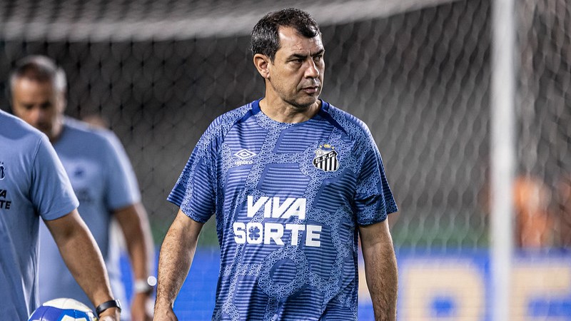 Fábio Carille não é mais técnico do Santos