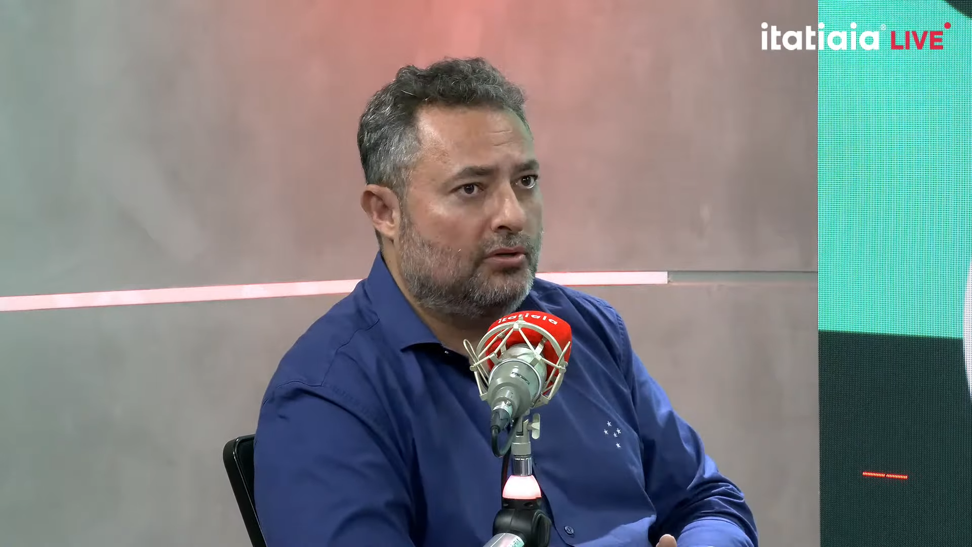 Alexandre Mattos, CEO do Cruzeiro, crava mais duas contratações em entrevista