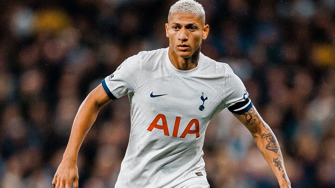 Richarlison entrou em campo apenas 7 vezes pelo Tottenham na atual temporada