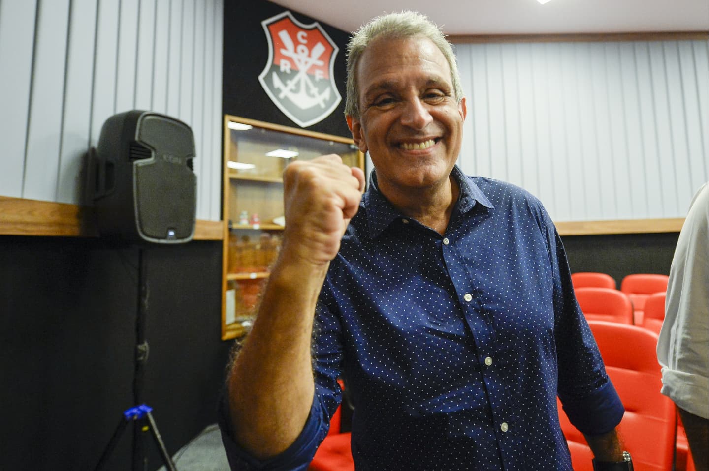 Bap vence candidato de Landim e é o novo presidente do Flamengo