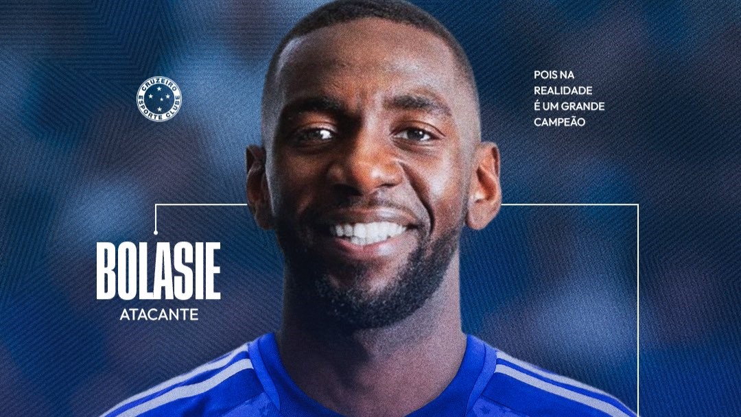 Cruzeiro oficializa a chegada de Bolasie, ex-Criciúma