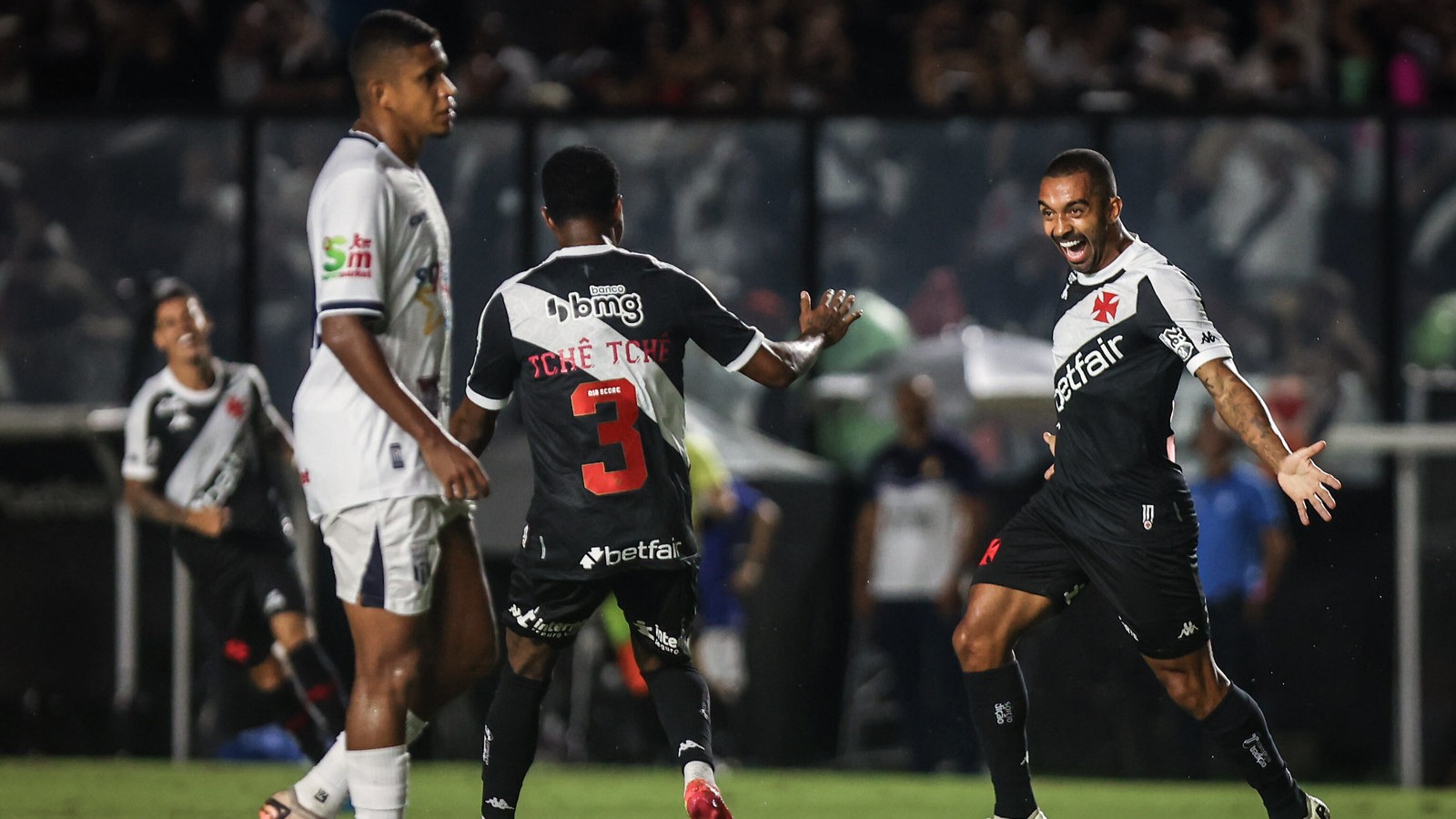 Vasco vence o Maricá em São Januário pelo Carioca