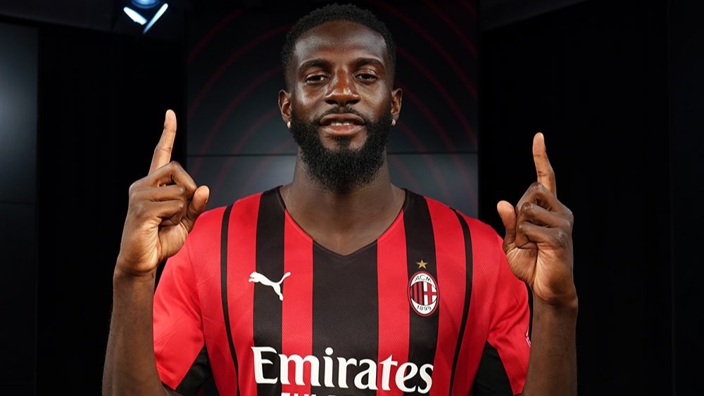 Aos 30 anos, Bakayoko soma passagens por diversos clubes do futebol europeu