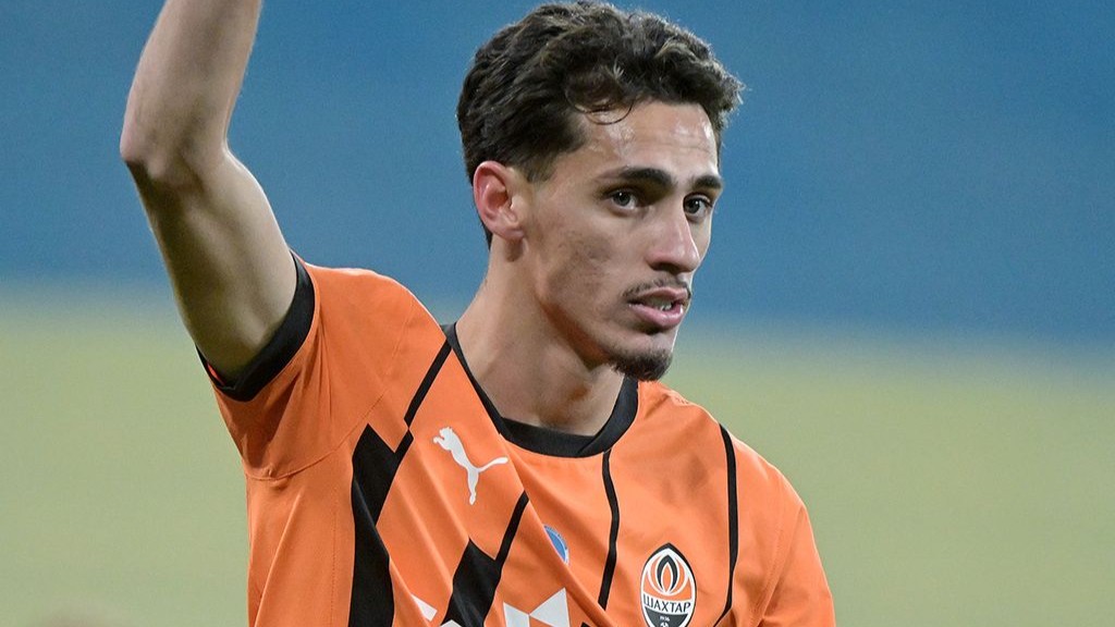 Marlon Gomes, do Shakhtar, é cria do Vasco e está no futebol europeu há um ano