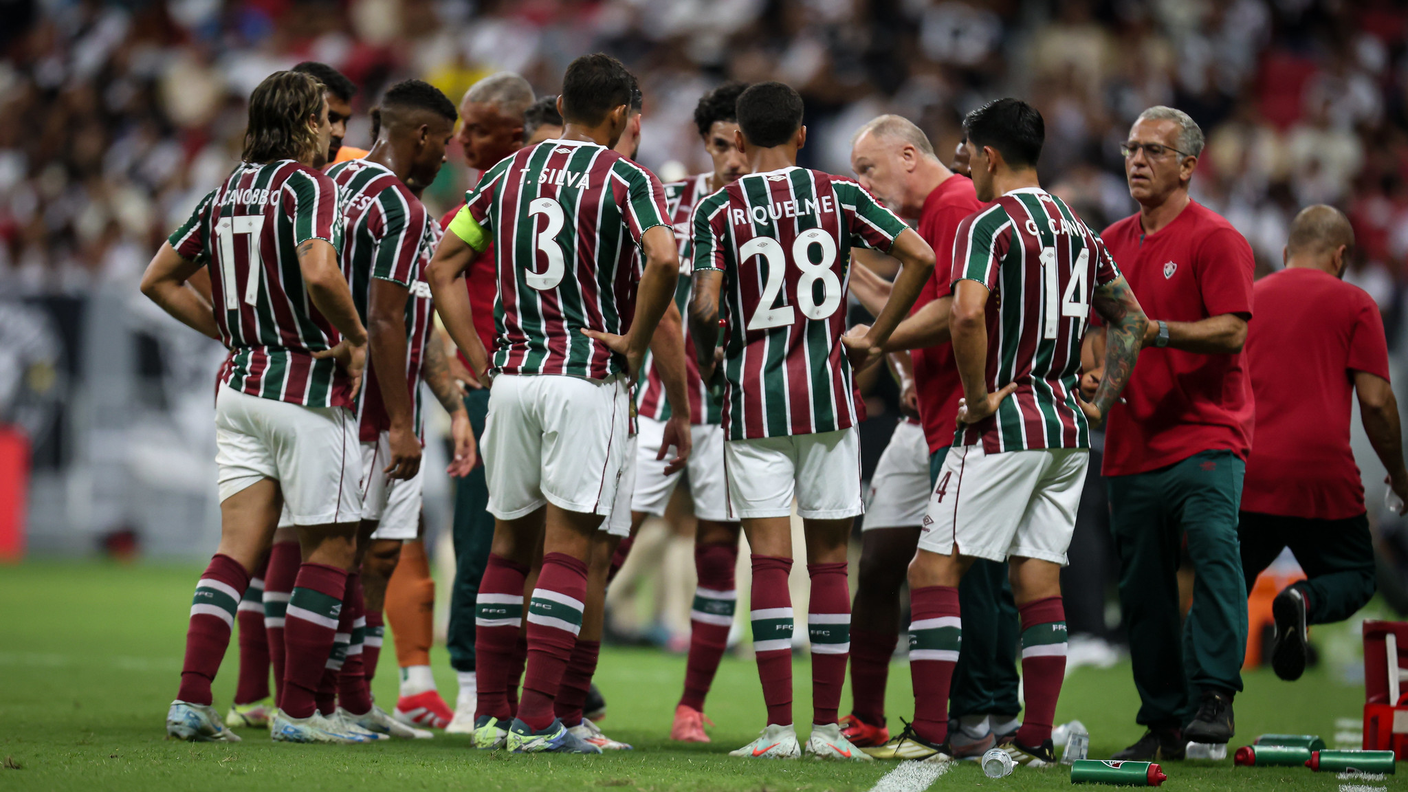 Titular absoluto do Fluminense amplia contrato