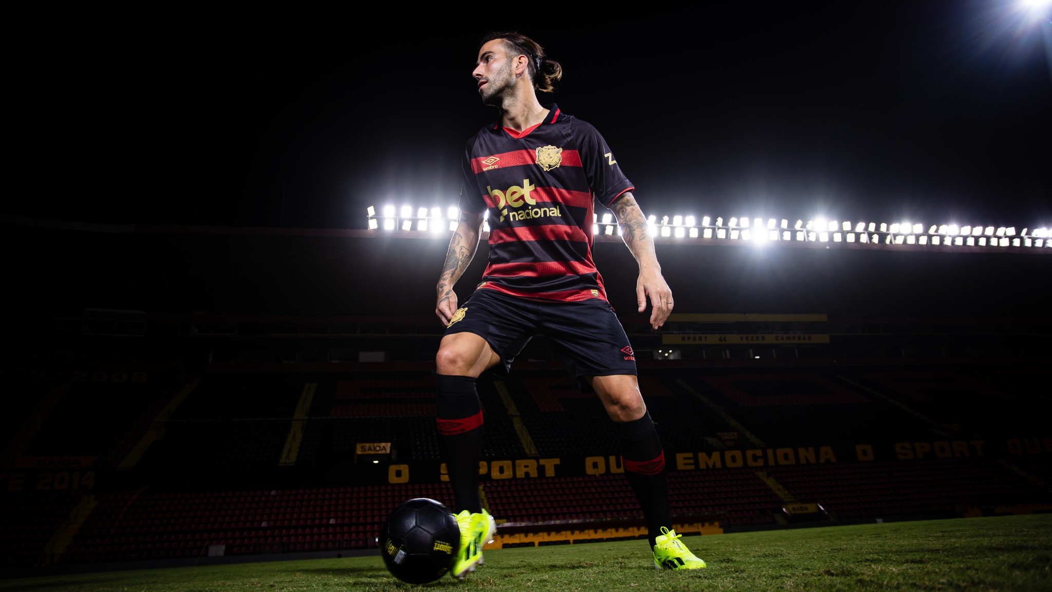 Sport oficializa a chega de Sérgio Oliveira, ex-Roma e Sporting