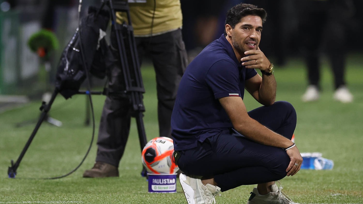 Abel afirma que o calendário brasileiro não permite tem bons gramados naturais