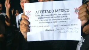 "Atestado médico": torcida do Corinthians provoca Neymar