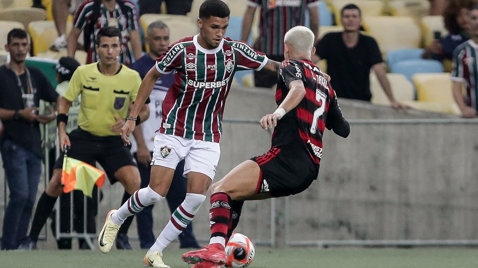 Fluminense reclama da arbitragem na final contra o Flamengo