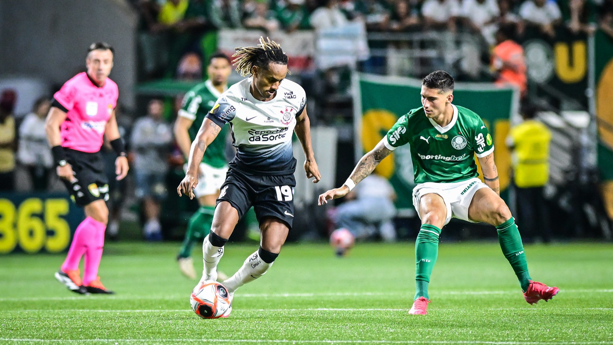 Palmeiras, Corinthians e São Paulo terão jogos reagendados