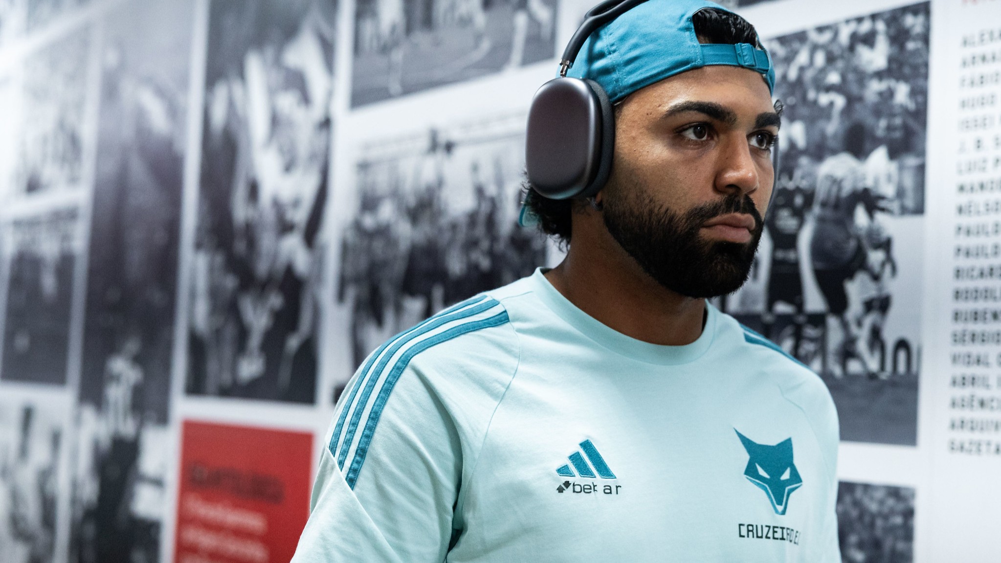Diante do São Paulo, Gabigol foi reserva do Cruzeiro e não saiu do banco por 90 minutos
