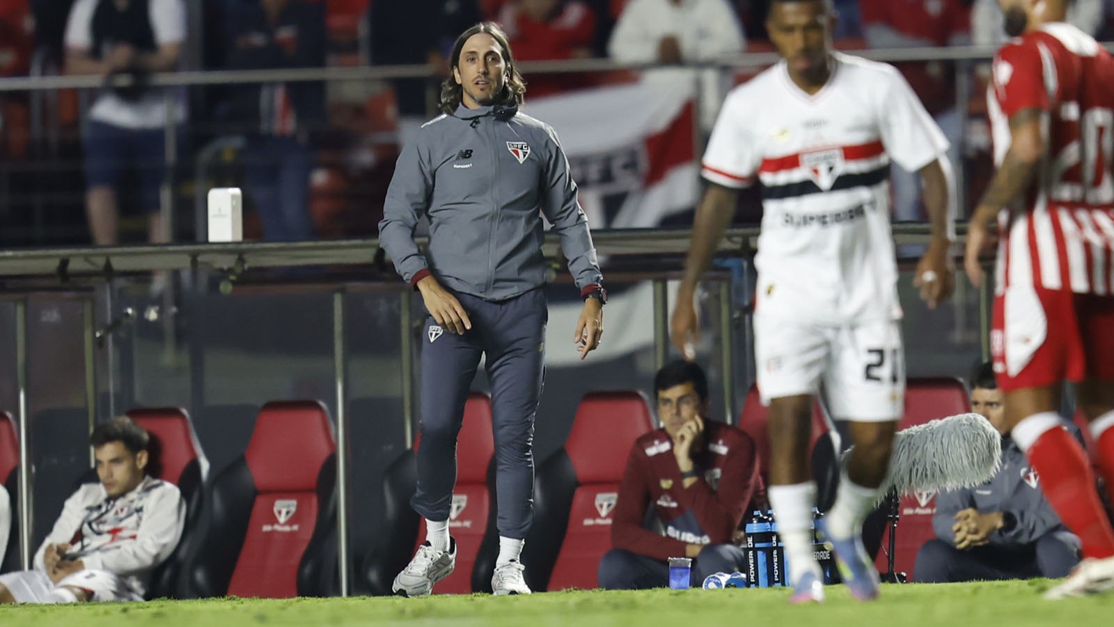 Zubeldía terá reforço para escalar o São Paulo contra o Fortaleza: Lucas