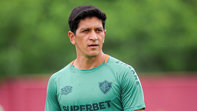 Cano se lesionou na partida contra o Aparecidense.