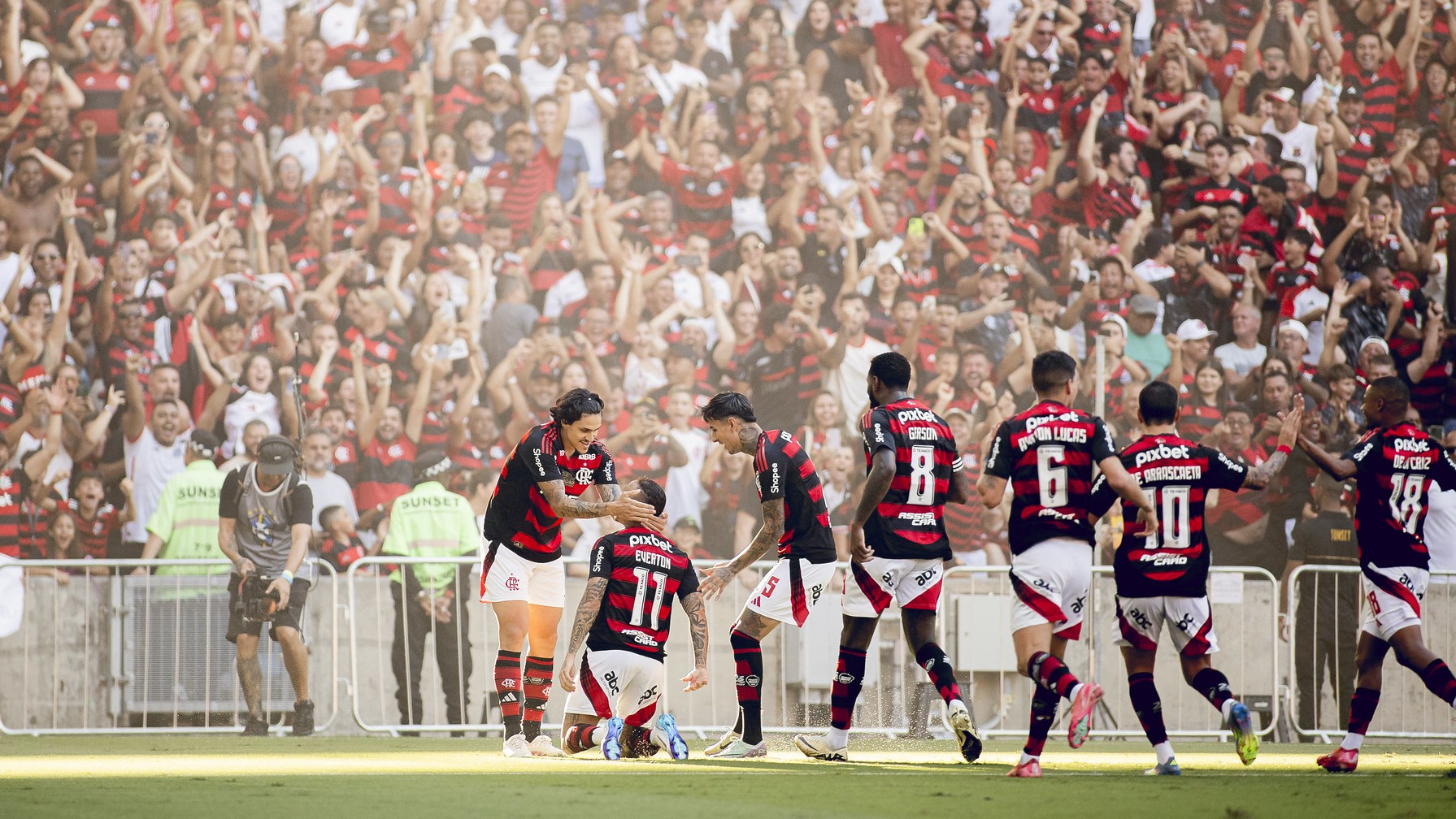 Flamengo precisará dar valorização salarial para Pedro
