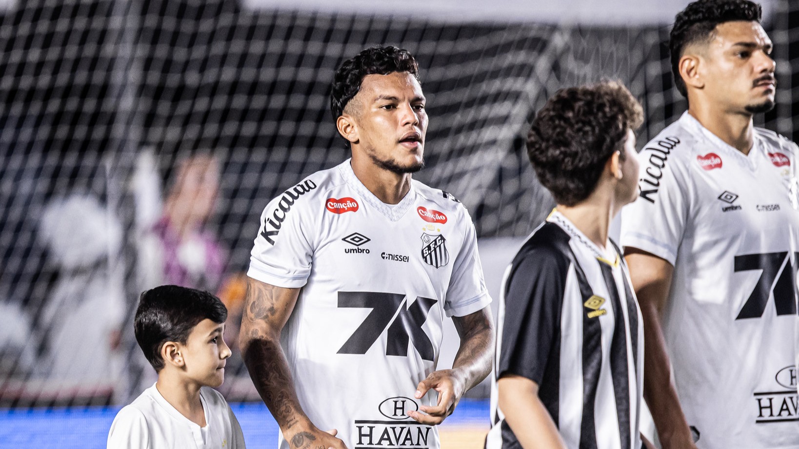 Gabriel Veron pode deixar o Santos sem marcar gol ou assistência