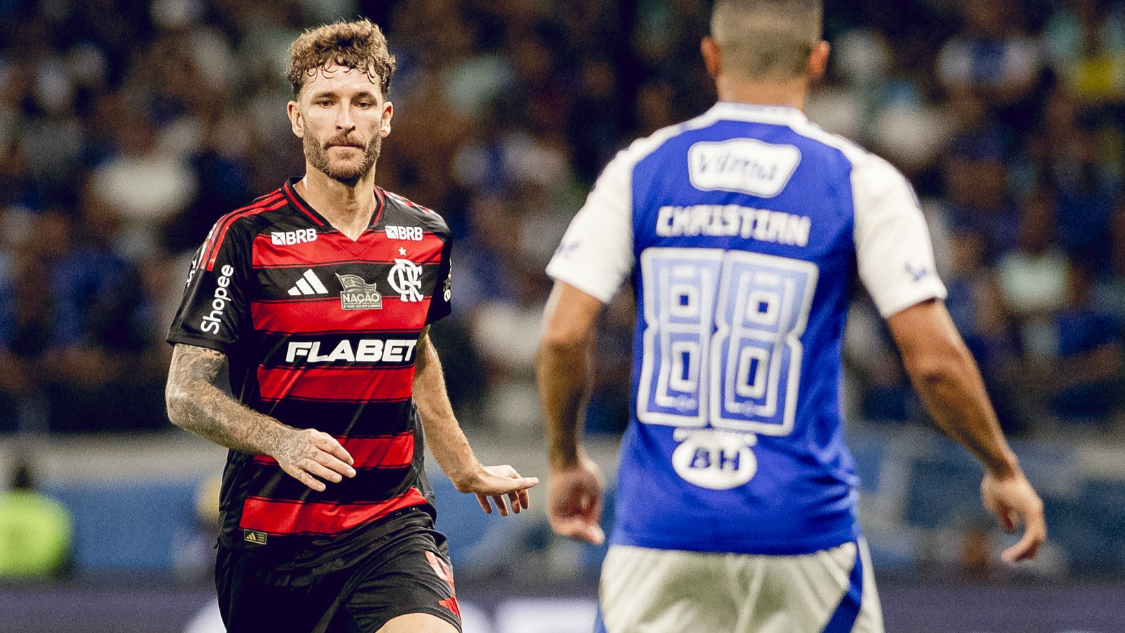 Léo Pereira cometeu pênaltis em todas as derrotas de Filipe Luís no Flamengo