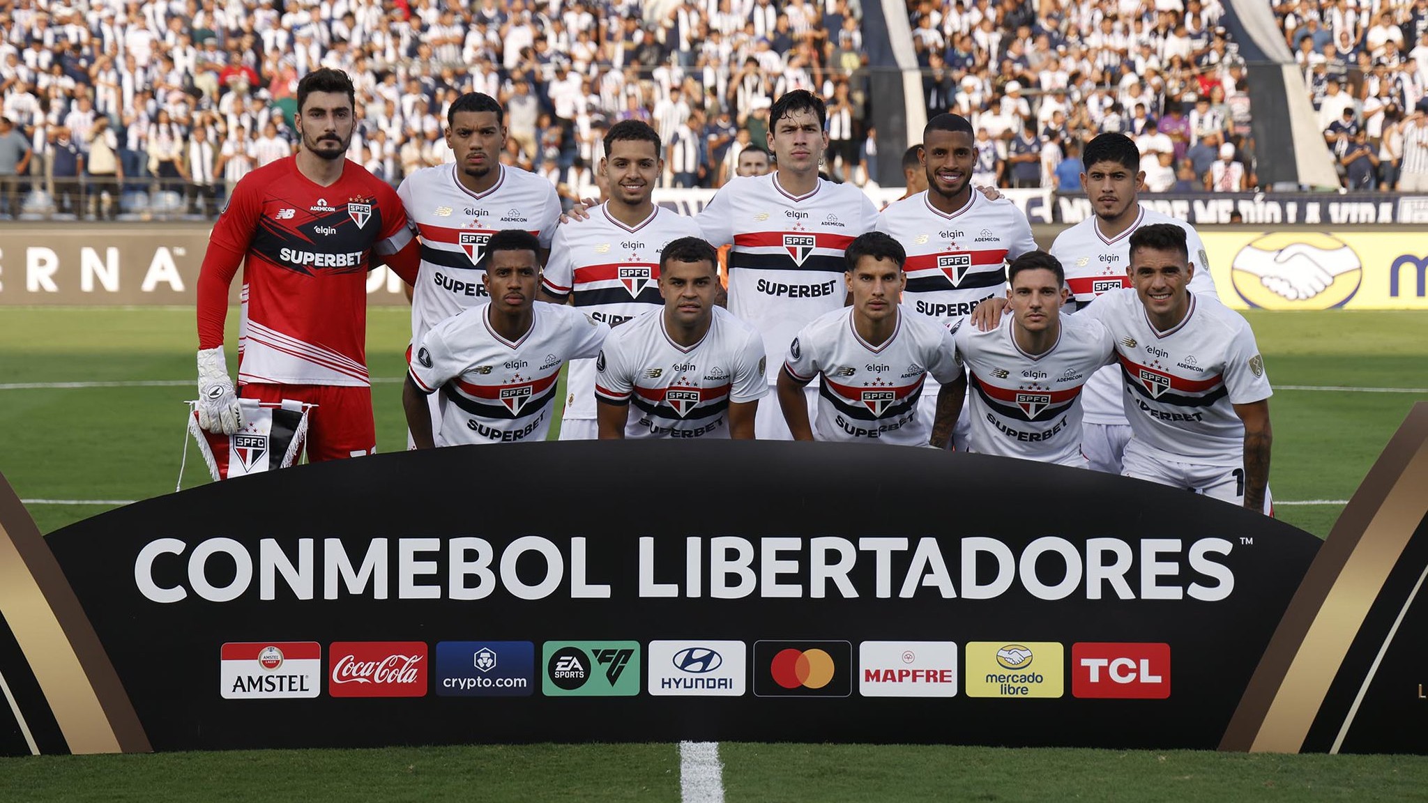 Tressoldi e Marcos Antônio devem seguir no São Paulo até o ano que vem