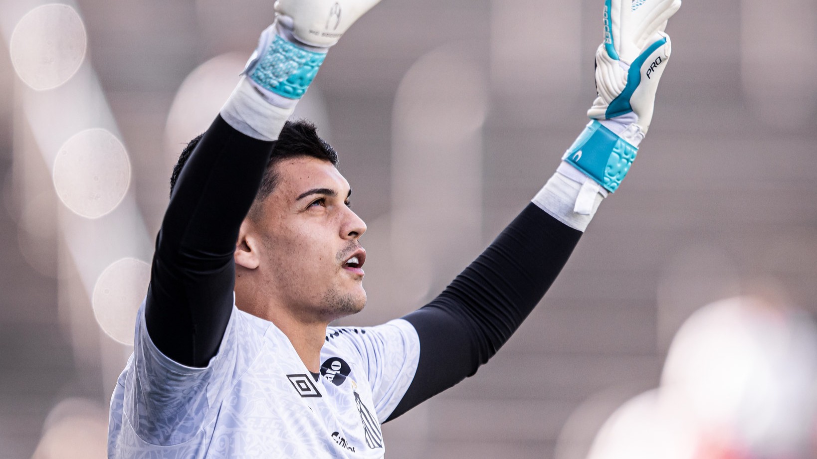 Gabriel Brazão pode deixar o Santos na próxima janela de transferências