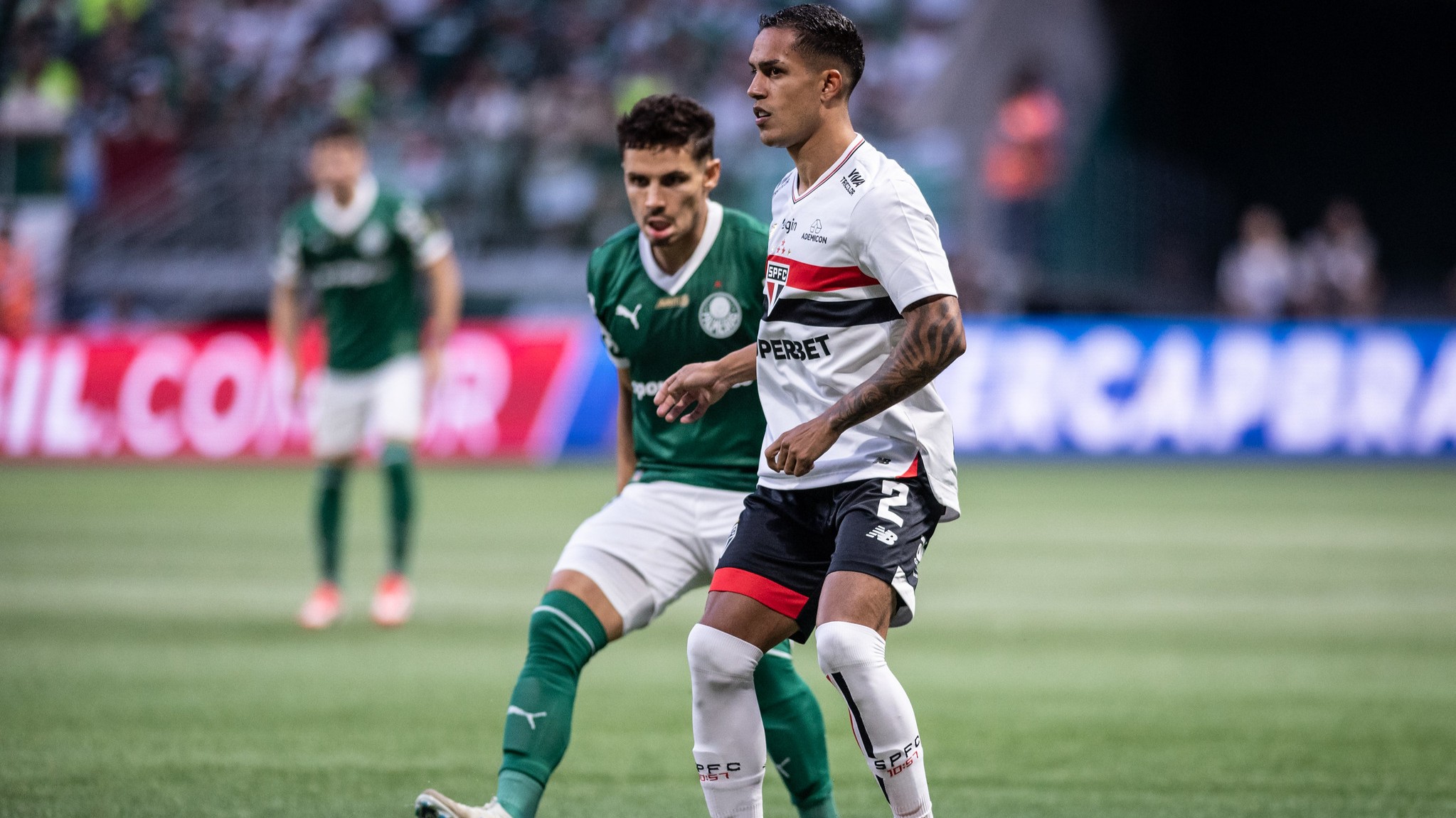 Igor Vinícius fica perto de trocar o São Paulo por rival