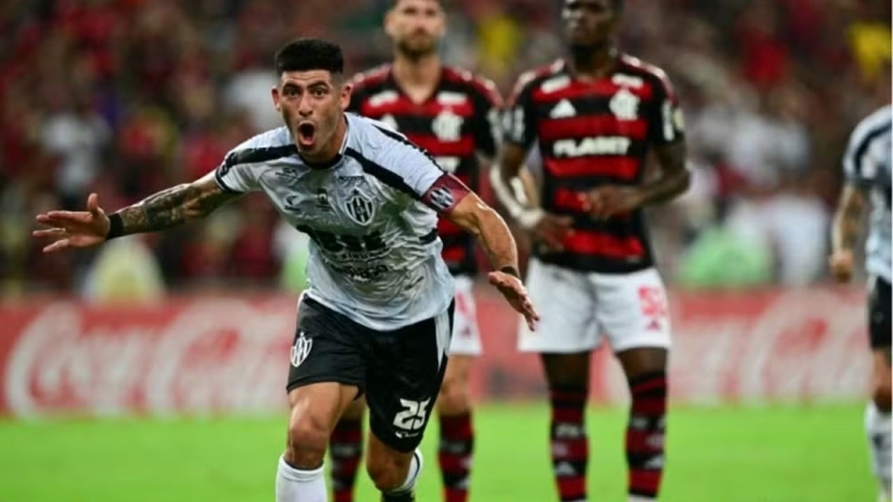 José Florentín comemora gol em Central Córdoba x Flamengo (Foto: Divulgação Central Córdoba)