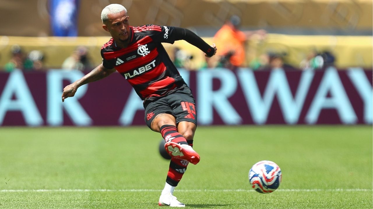 Wesley foi um dos destaques na vitória de virada sobre o Chelsea (Foto: Gilvan de Souza/Flamengo)