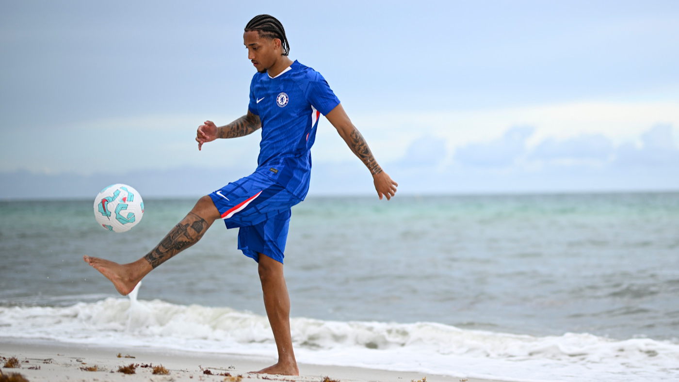 Nas praias de Miami: Chelsea oficializa contratação de João Pedro
