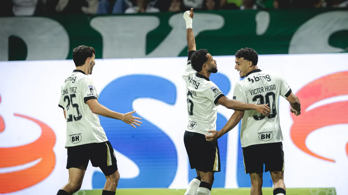 Atlético-MG vence Palmeiras e encerra longa invencibilidade no Campeonato Brasileiro
